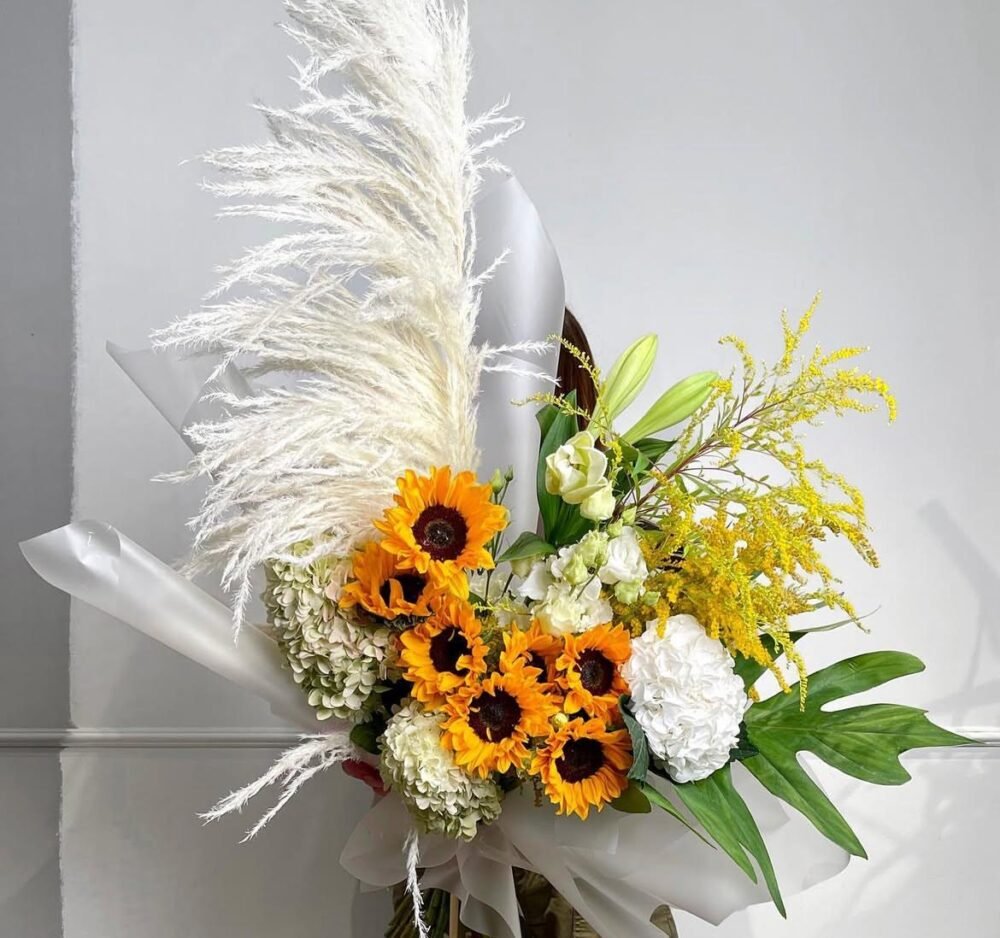 Stunning Sunny Bouquet